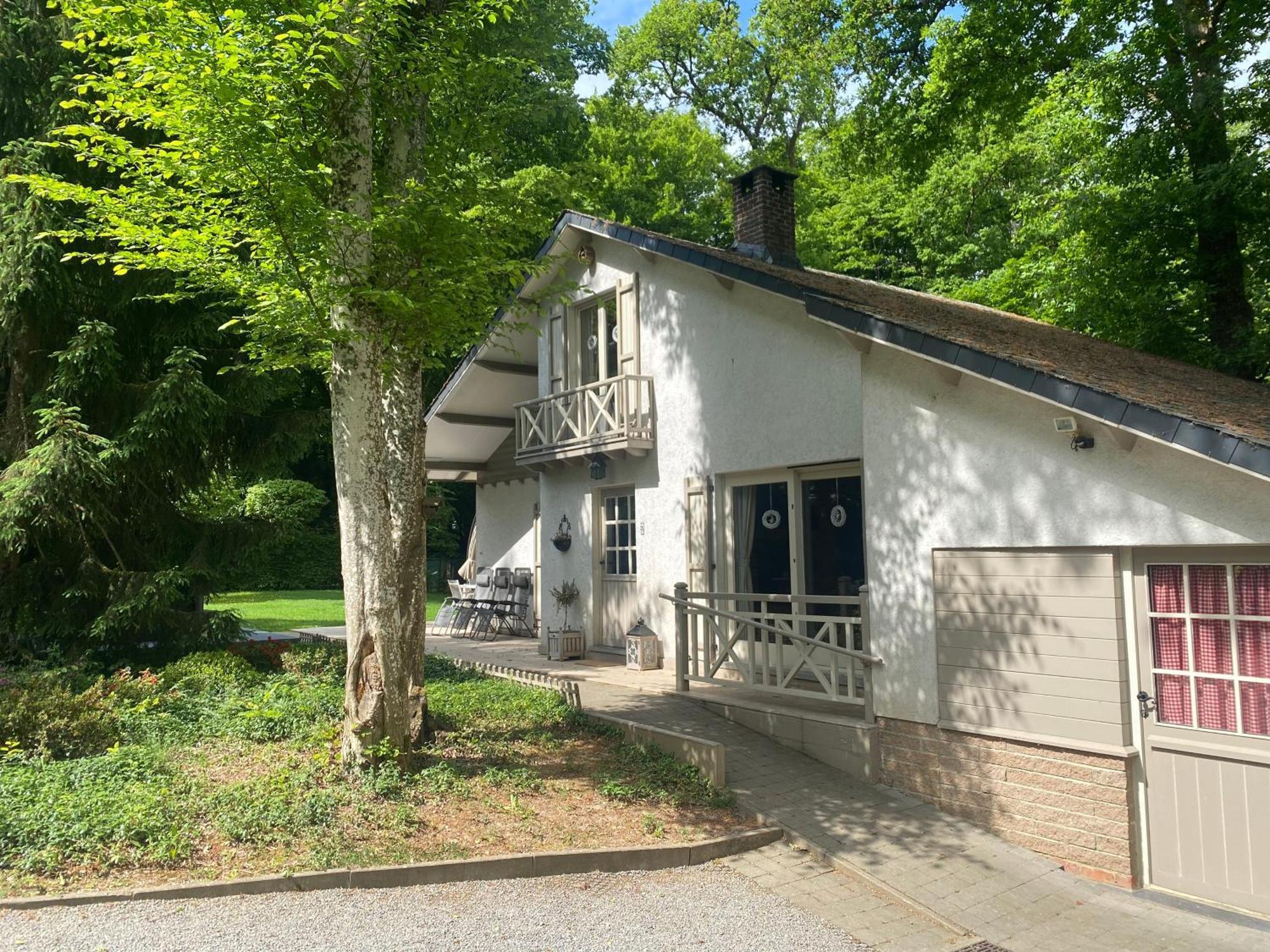 Le Colibri Spa Jacuzzi Durbuy Buitenkant foto
